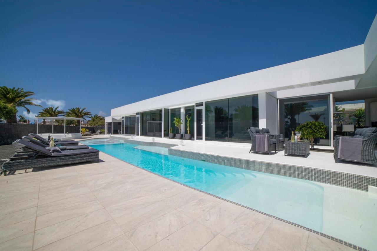 Valhalla Villa Playa Blanca  Esterno foto