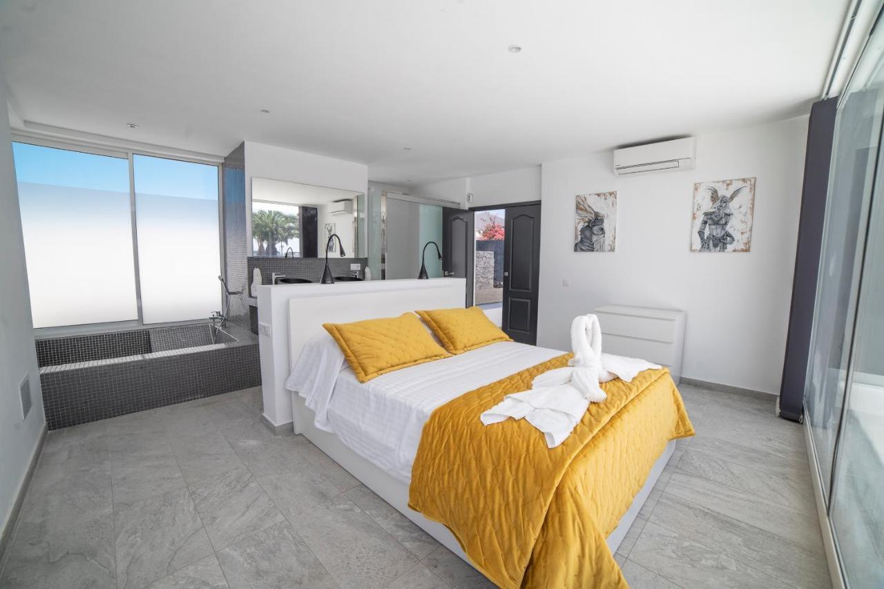 Valhalla Villa Playa Blanca  Esterno foto