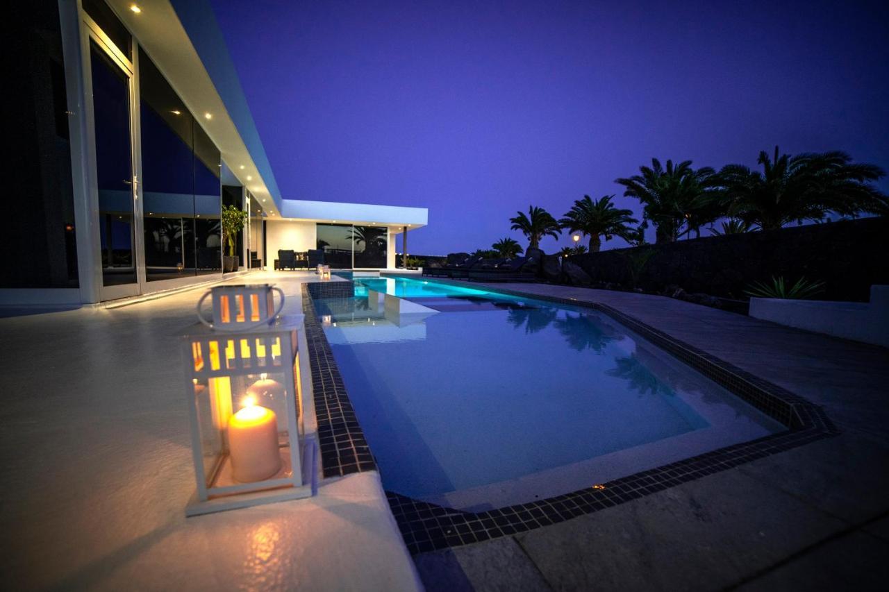 Valhalla Villa Playa Blanca  Esterno foto
