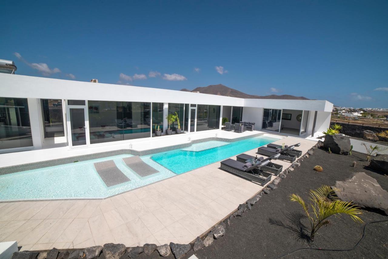 Valhalla Villa Playa Blanca  Esterno foto